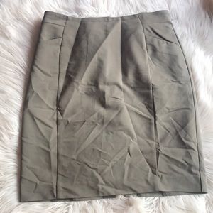 H&M skirt size 10 with pockets